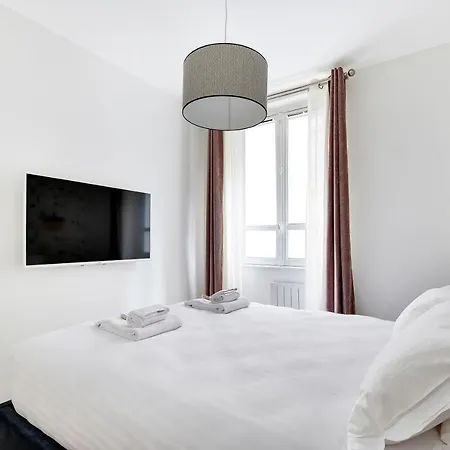 Pick A Flat's In Parc Monceau - Rue De Naples * Parijs